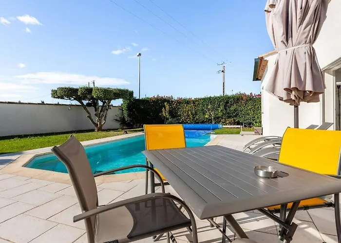 Neuf Avec Acces Piscine Valergues