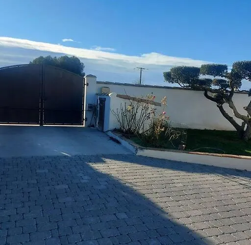 Neuf Avec Acces Piscine Valergues