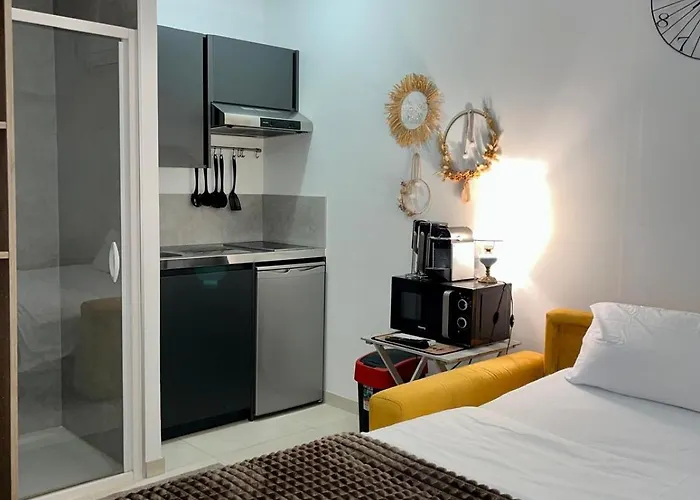 Apartment Neuf Avec Acces Piscine *